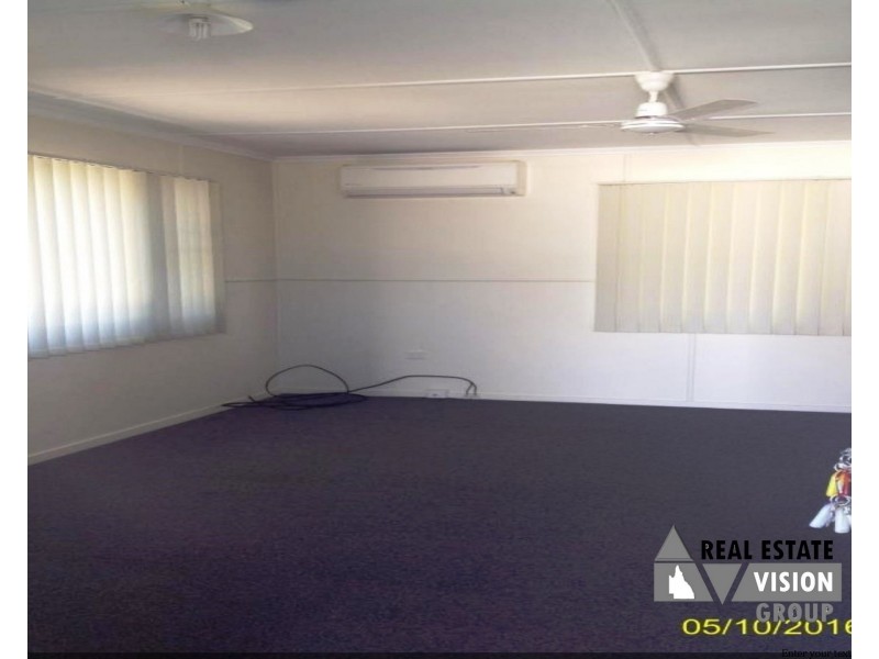 11 Fay Street, Blackwater QLD 4717