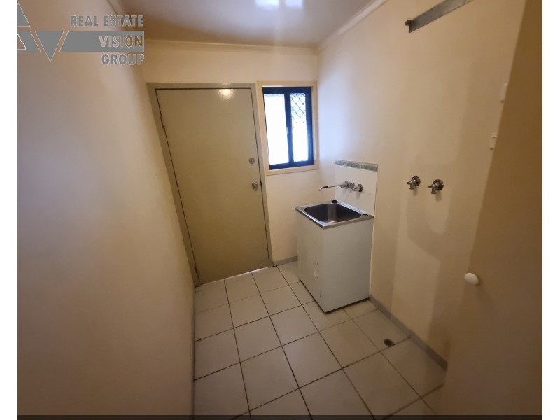 45 Littlefield Street, Blackwater QLD 4717