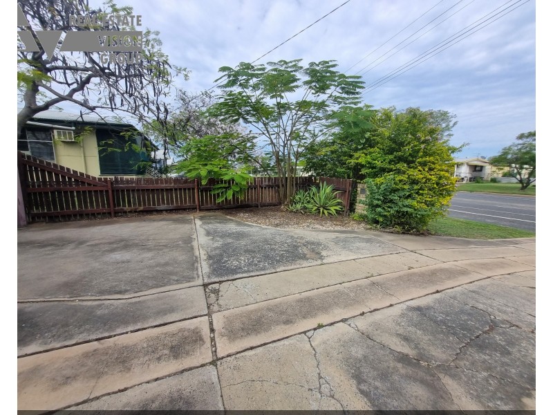 45 Littlefield Street, Blackwater QLD 4717