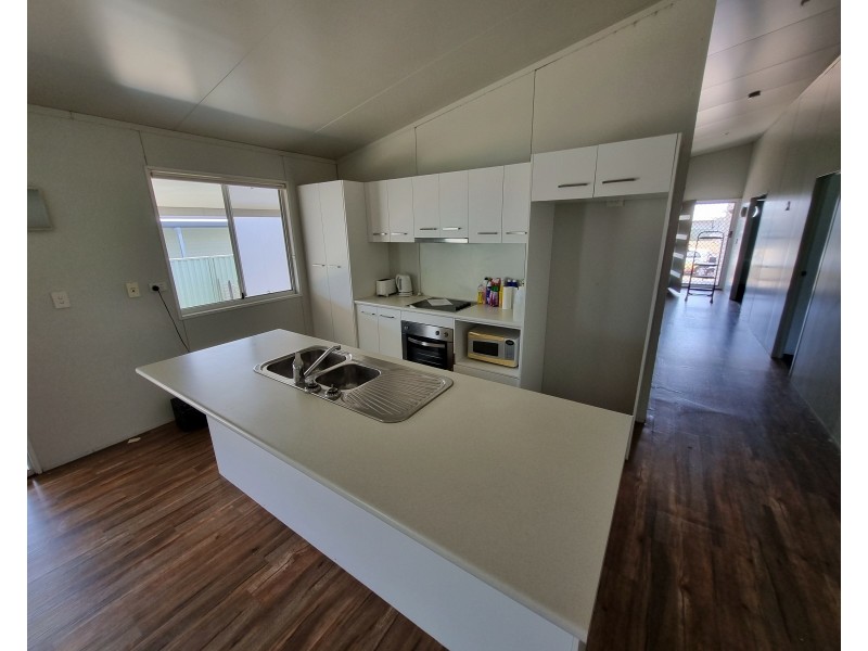 6 Cardinal Ct, Blackwater QLD 4717