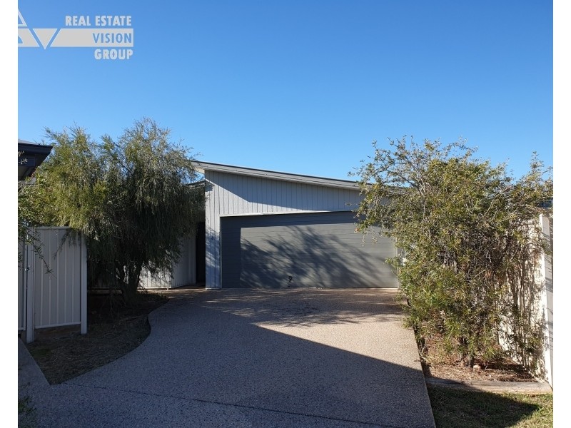 Unit 4/15 Whitney St, Emerald QLD 4720