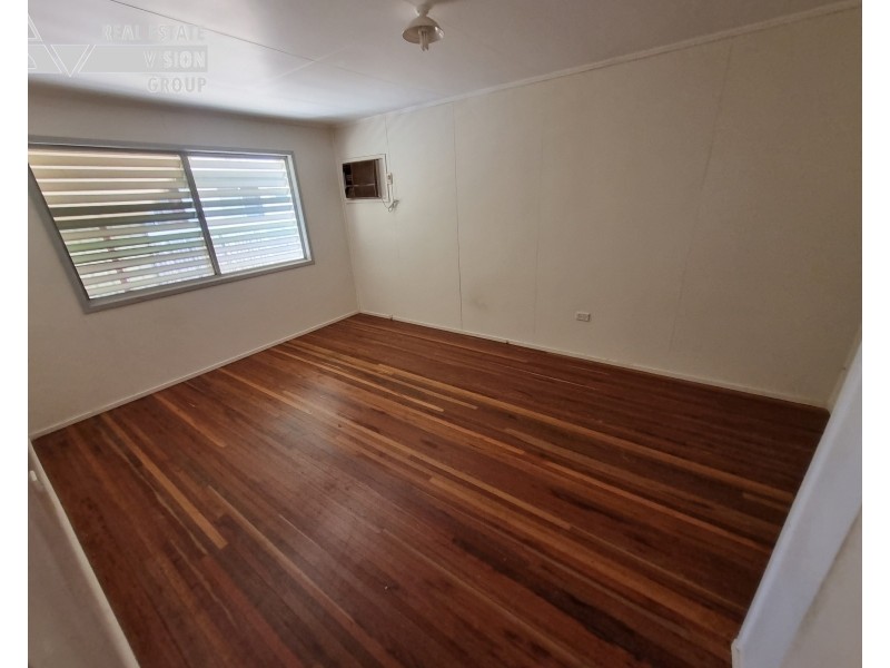 33 Wattle St, Blackwater QLD 4717