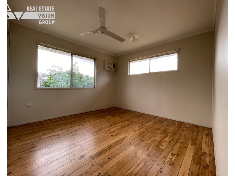 21 Eucalyptus St, Blackwater QLD 4717