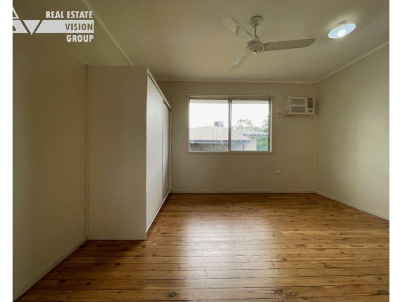 21 Eucalyptus St, Blackwater QLD 4717