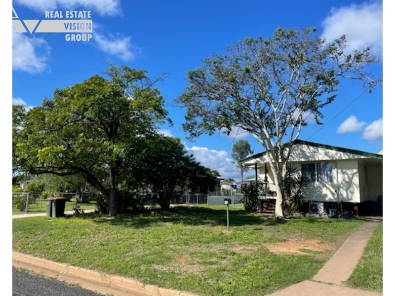 21 Eucalyptus St, Blackwater QLD 4717