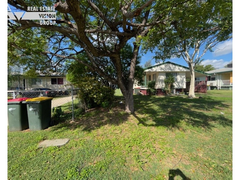 21 Eucalyptus St, Blackwater QLD 4717