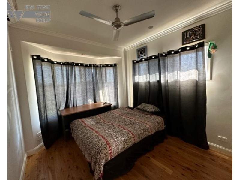 12C Edgewood Dr, Emerald QLD 4720