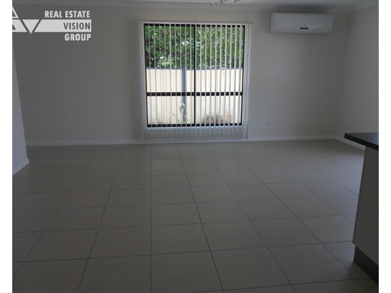 Unit 2/16 Bauman Way, Blackwater QLD 4717