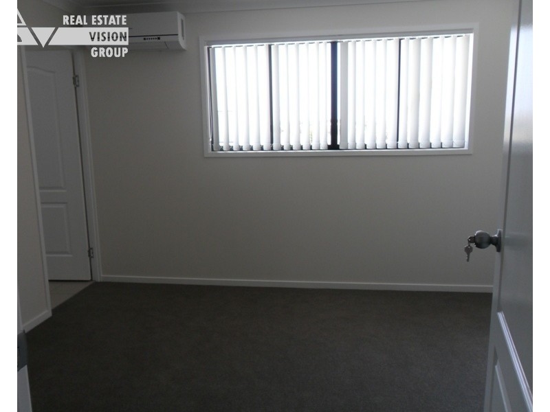 Unit 2/16 Bauman Way, Blackwater QLD 4717