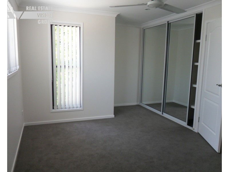 Unit 2/16 Bauman Way, Blackwater QLD 4717