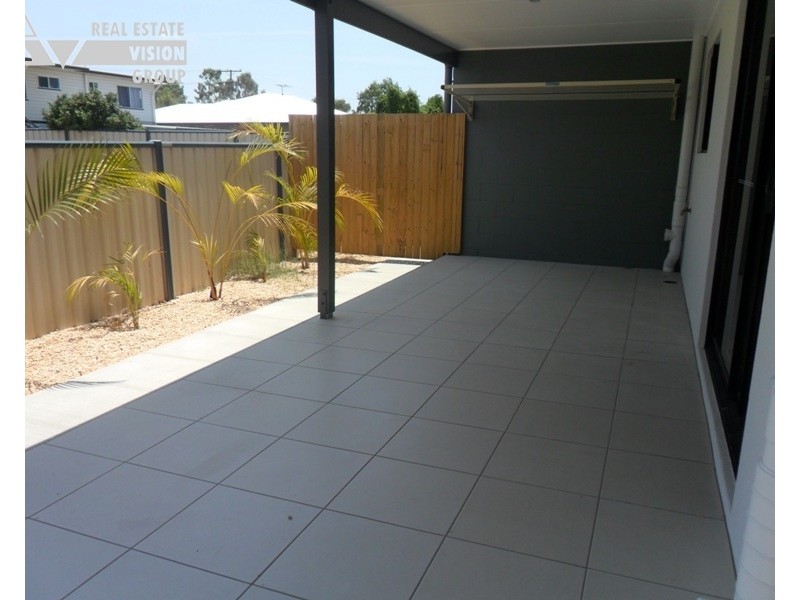 Unit 2/16 Bauman Way, Blackwater QLD 4717