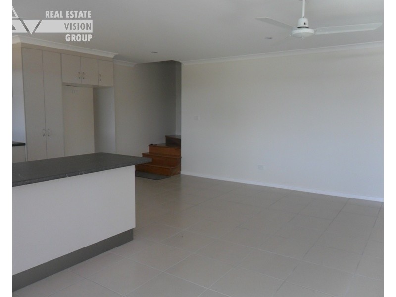 Unit 2/16 Bauman Way, Blackwater QLD 4717