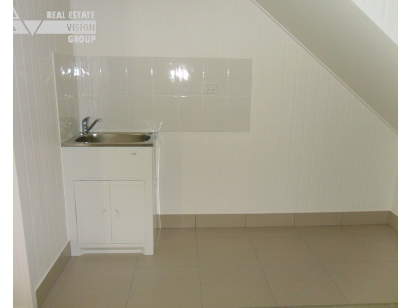 Unit 2/16 Bauman Way, Blackwater QLD 4717