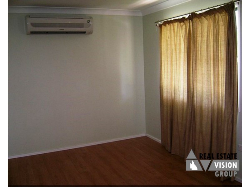 Unit 2/13 Boronia St, Blackwater QLD 4717