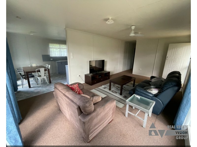 25 Bean Street, Blackwater QLD 4717