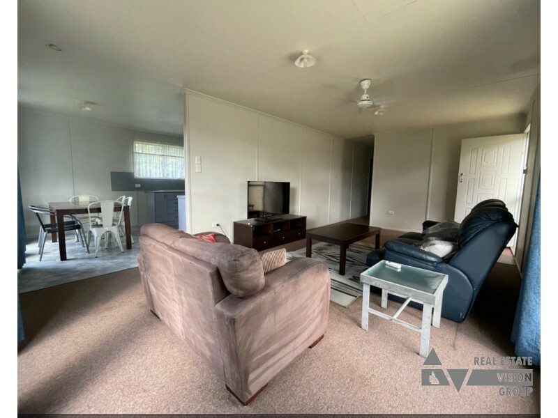 25 Bean Street, Blackwater QLD 4717