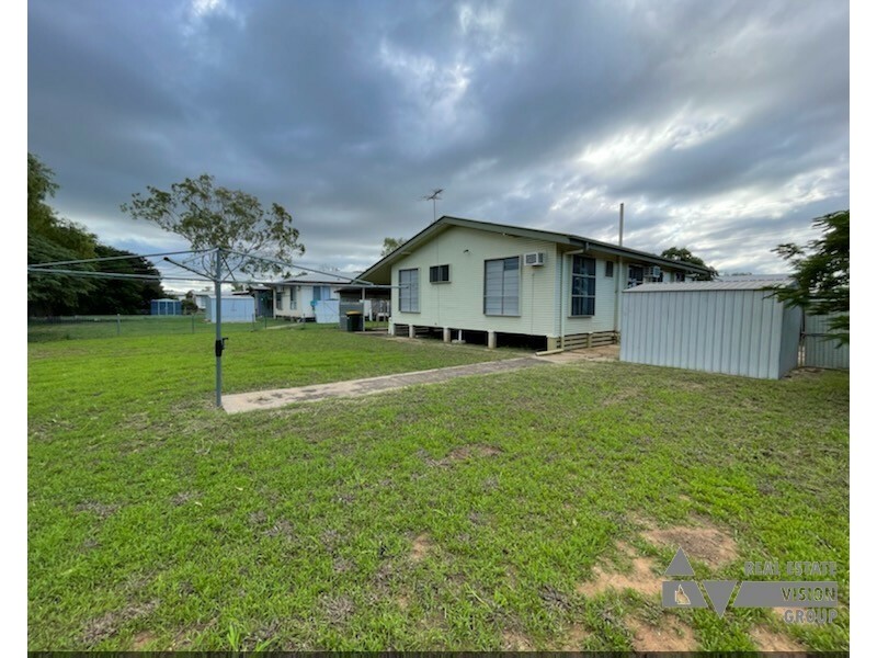 25 Bean Street, Blackwater QLD 4717