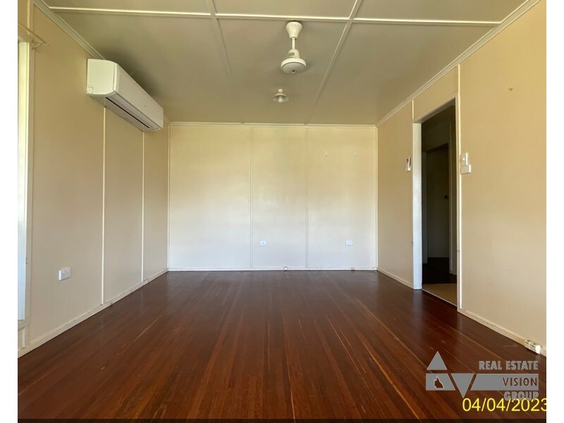 41 Fay St, Blackwater QLD 4717