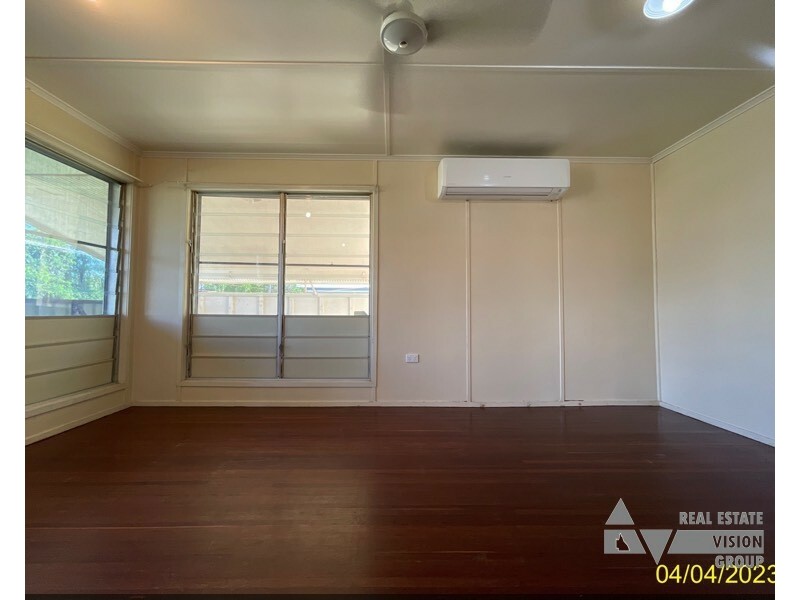 41 Fay St, Blackwater QLD 4717