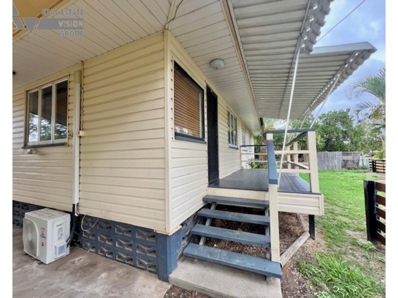 4 Donkin St, Emerald QLD 4720
