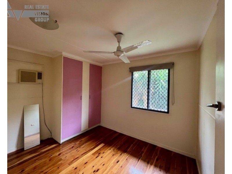 4 Donkin St, Emerald QLD 4720