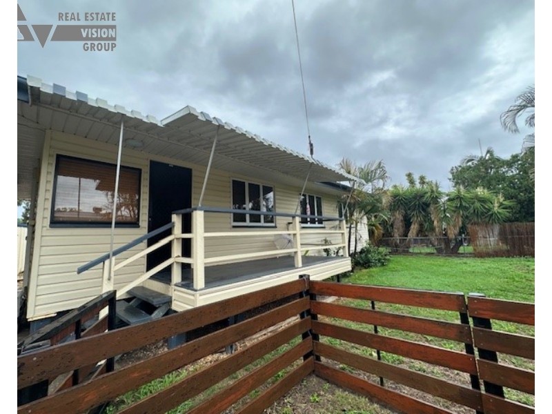 4 Donkin St, Emerald QLD 4720