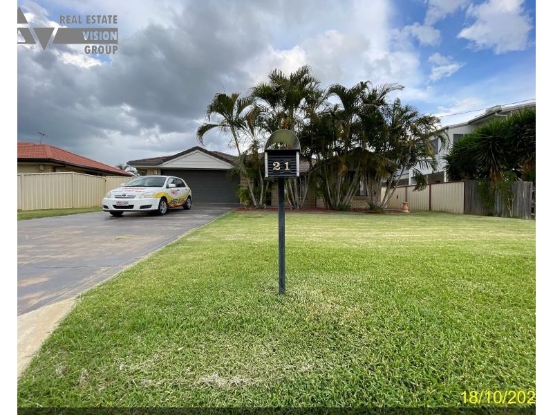 21 Sandalwood St, Blackwater QLD 4717