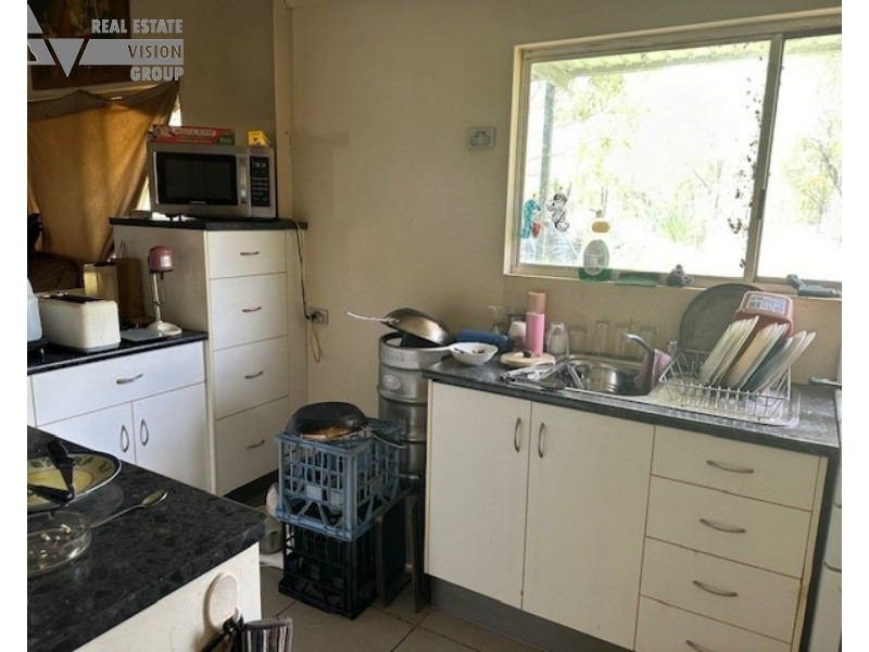 189 Goanna Flats Rd, Rubyvale QLD 4702