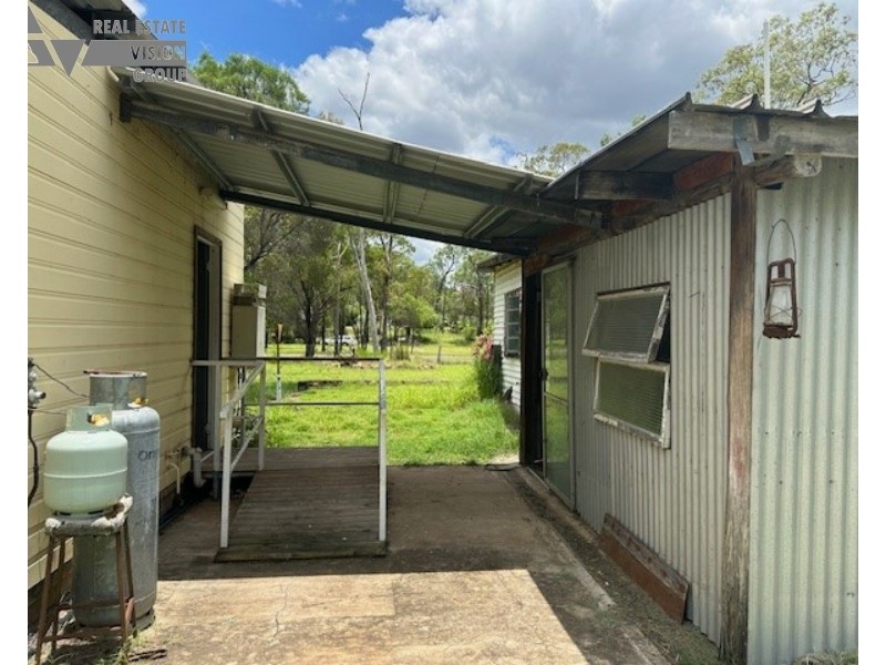 189 Goanna Flats Rd, Rubyvale QLD 4702