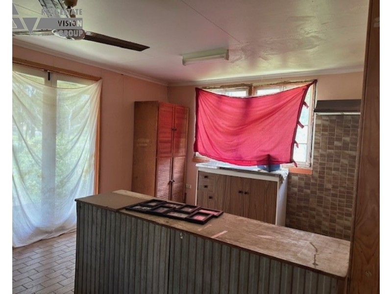 189 Goanna Flats Rd, Rubyvale QLD 4702
