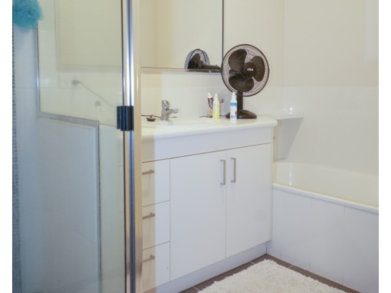 Unit 1/46 South Molle Bvd, Cannonvale QLD 4802