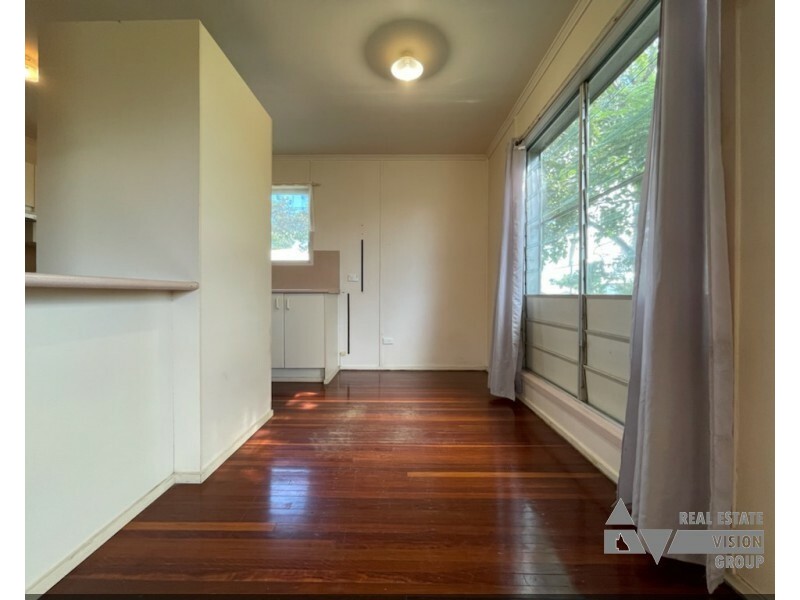 9 Bean Street, Blackwater QLD 4717