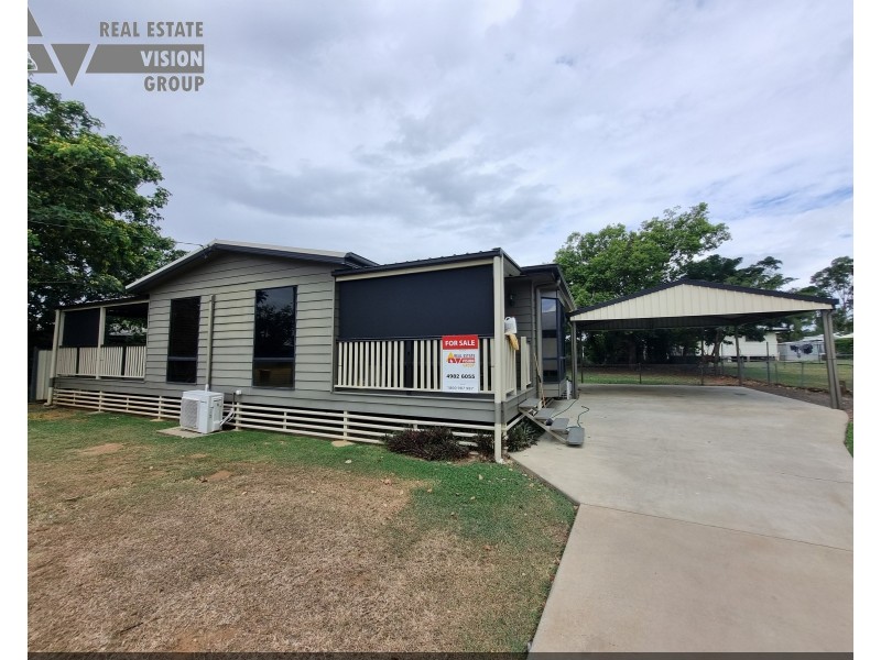 35 Littlefield St, Blackwater QLD 4717