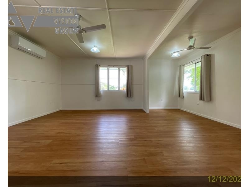 4 Seeman St, Blackwater QLD 4717
