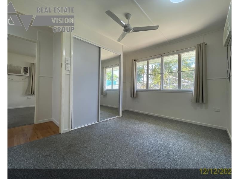 4 Seeman St, Blackwater QLD 4717