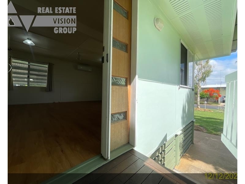 4 Seeman St, Blackwater QLD 4717