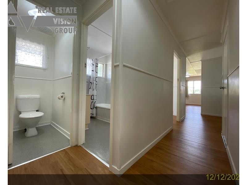 4 Seeman St, Blackwater QLD 4717