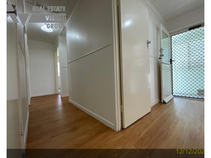 4 Seeman St, Blackwater QLD 4717