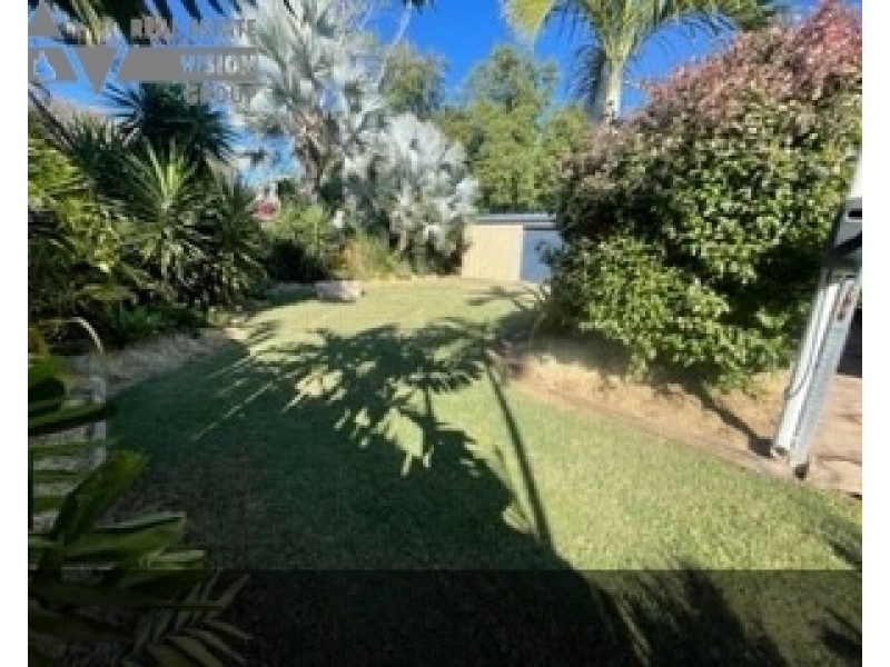 9 Comollatti St, Blackwater QLD 4717