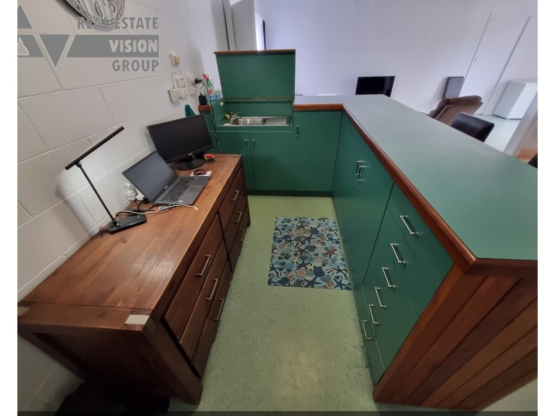 10 Boronia Street, Blackwater QLD 4717