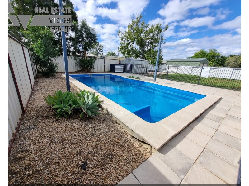 10 Boronia Street, Blackwater QLD 4717