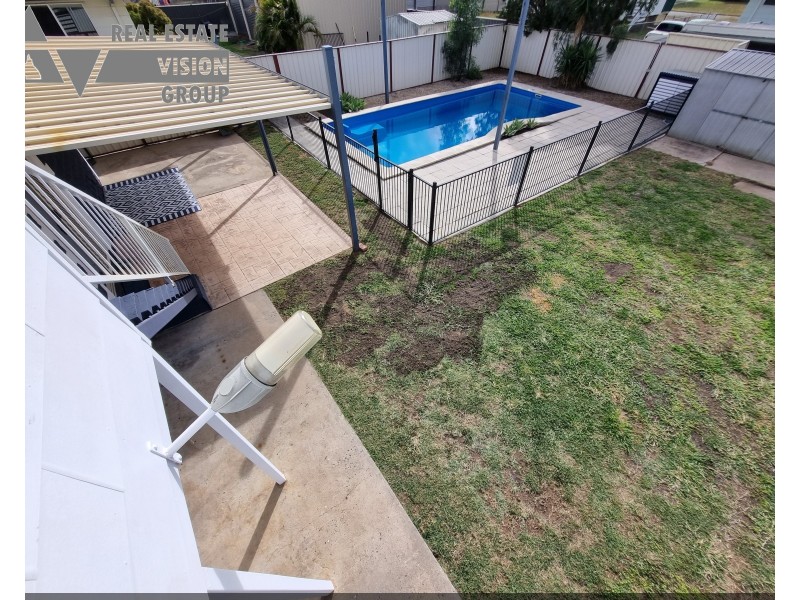 10 Boronia Street, Blackwater QLD 4717