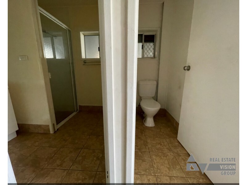 8 Wilga St, Blackwater QLD 4717