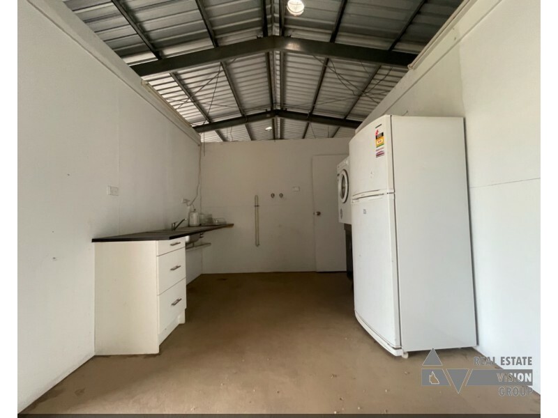 8 Wilga St, Blackwater QLD 4717