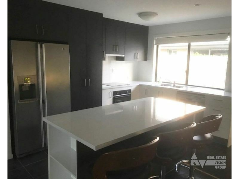 Unit 2/3 Duroux St, Emerald QLD 4720