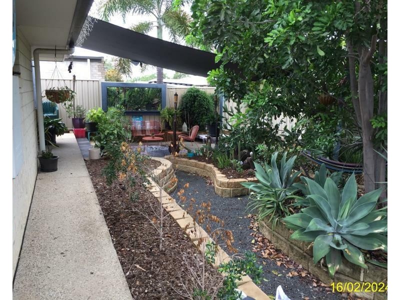 Unit 2/3 Duroux St, Emerald QLD 4720
