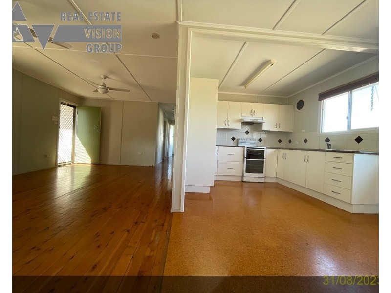 9 Columba St, Blackwater QLD 4717