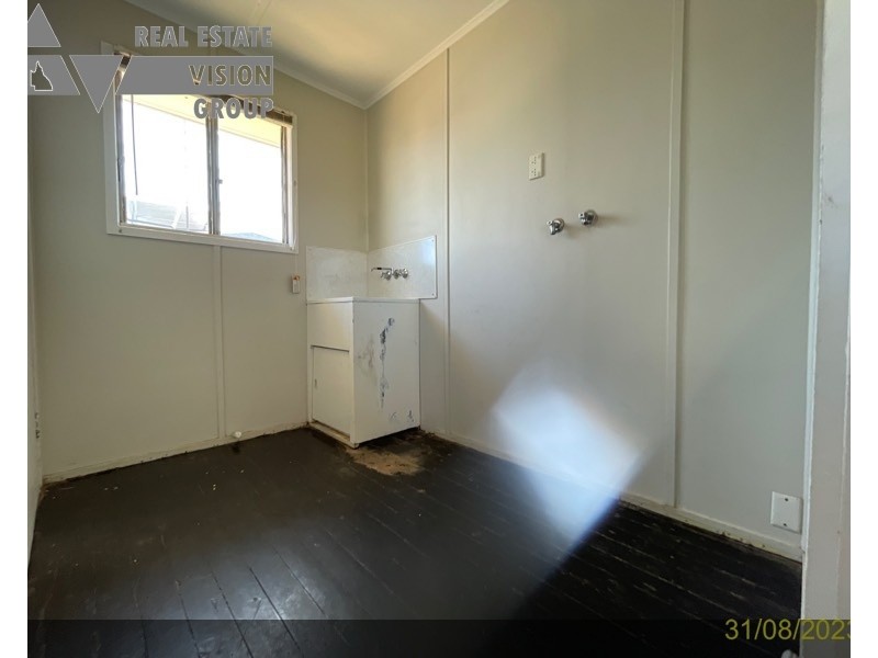 9 Columba St, Blackwater QLD 4717