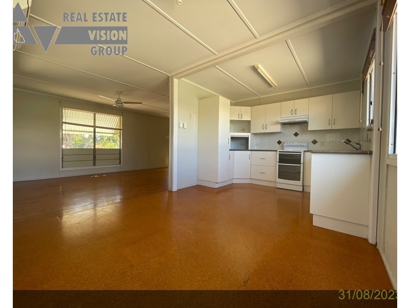 9 Columba St, Blackwater QLD 4717