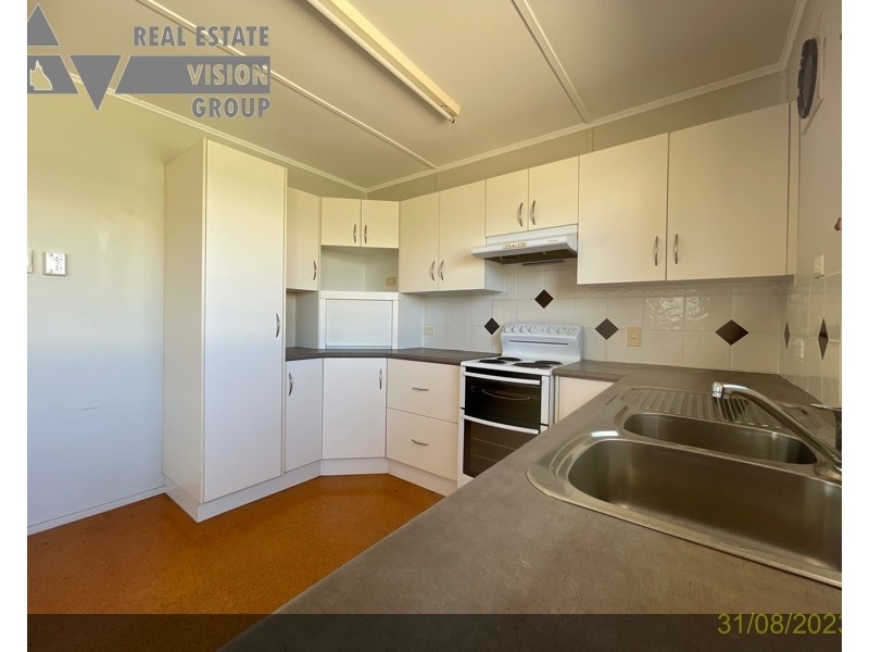 9 Columba St, Blackwater QLD 4717